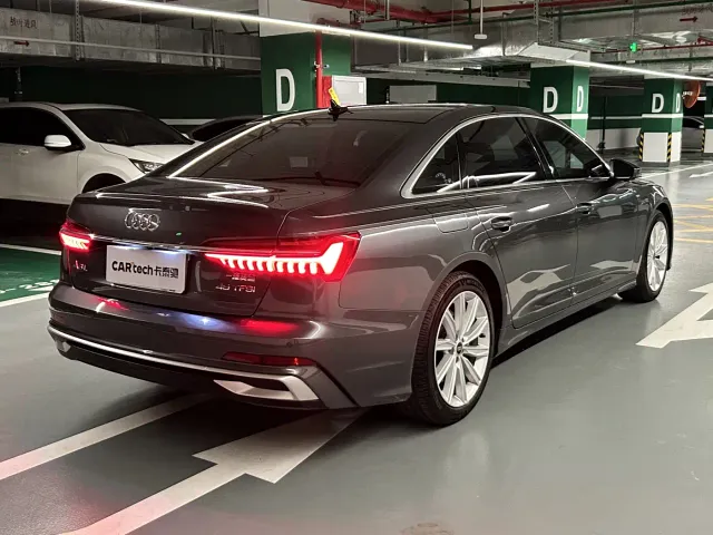 Audi A6L — Фото автомобиля 6