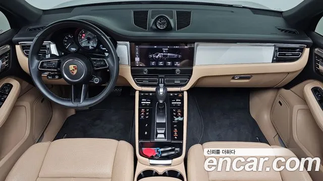 Porsche Macan — Фото автомобиля 7