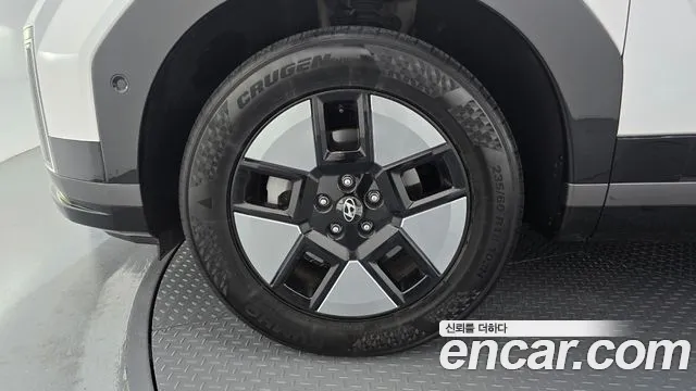 Hyundai Santa Fe MX5 — Фото автомобиля 5