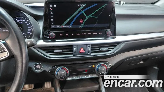 Kia K3 Generation 2 — Фото автомобиля 19