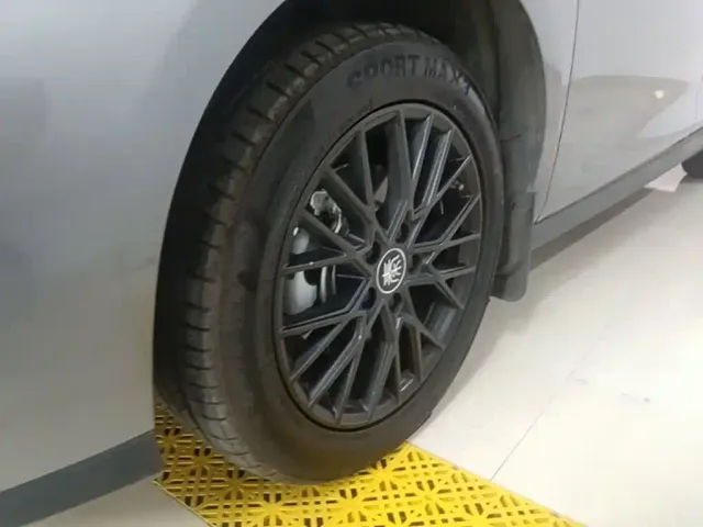 BYD Qin PLUS — Фото автомобиля 22