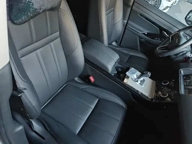 Land Rover Range Rover Evoque — Фото автомобиля 24
