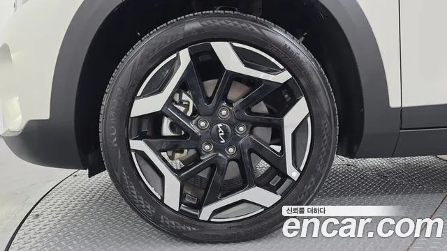 Kia Seltos — Фото автомобиля 5