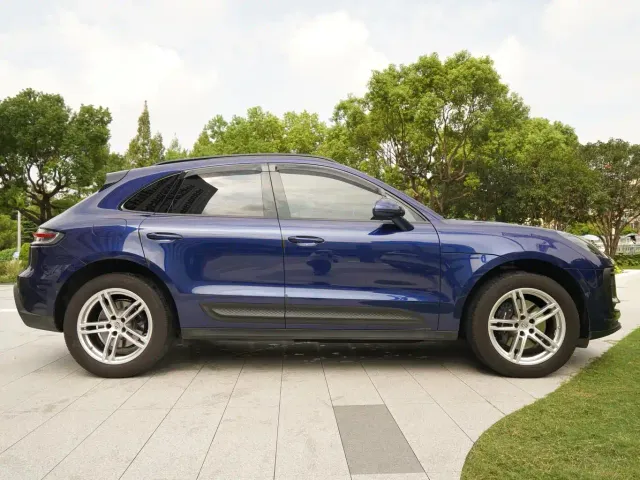 Porsche Macan — Фото автомобиля 18