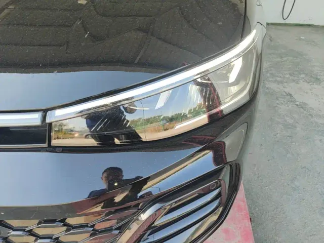 Volkswagen Passat — Фото автомобиля 23
