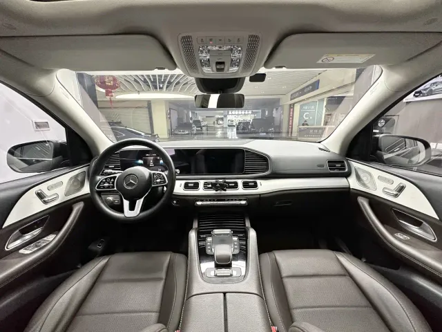 Mercedes-Benz GLE-Class — Фото автомобиля 9