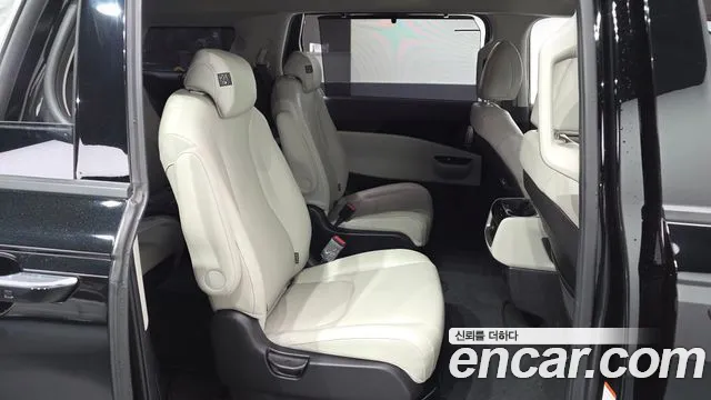 Kia Carnival 4th Gen — Фото автомобиля 17