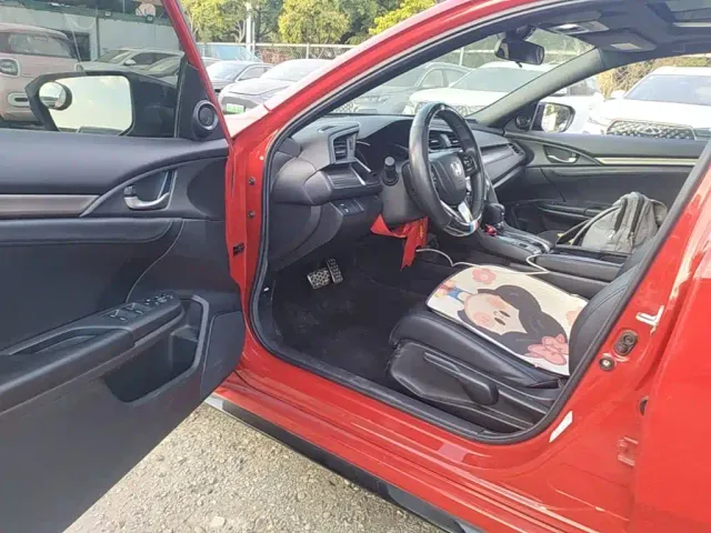 Honda Civic — Фото автомобиля 15