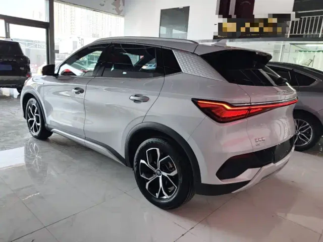 BYD Yuan PLUS — Фото автомобиля 4