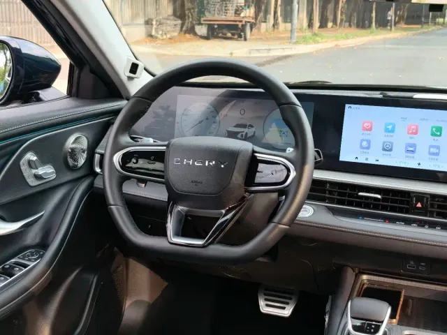 Chery Arrizo 8 — Фото автомобиля 12
