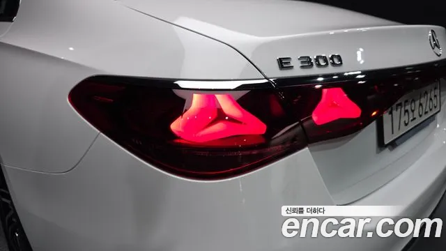 Mercedes-Benz E-Class W214 — Фото автомобиля 8