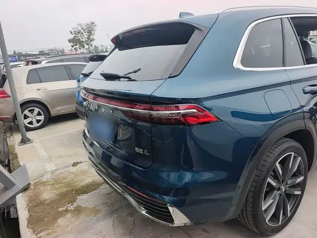 Geely Xingyue L — Фото автомобиля 5