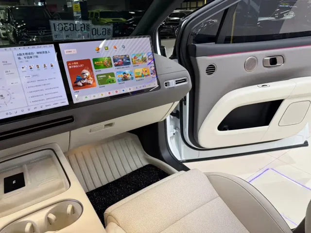 Li Auto i6 — Фото автомобиля 9