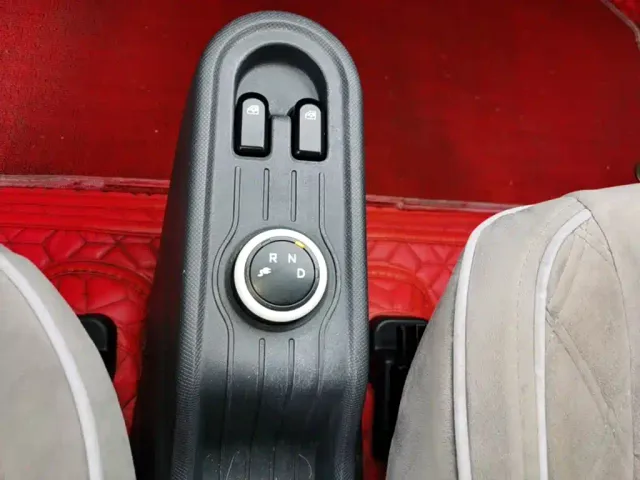 Wuling Hongguang Mini EV — Фото автомобиля 13