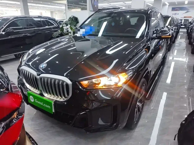 BMW X5 — Фото автомобиля 2