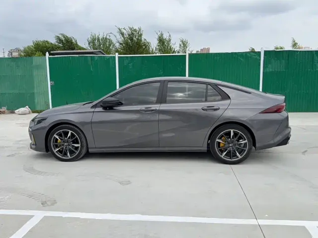 GAC Trumpchi Emkoo — Фото автомобиля 15