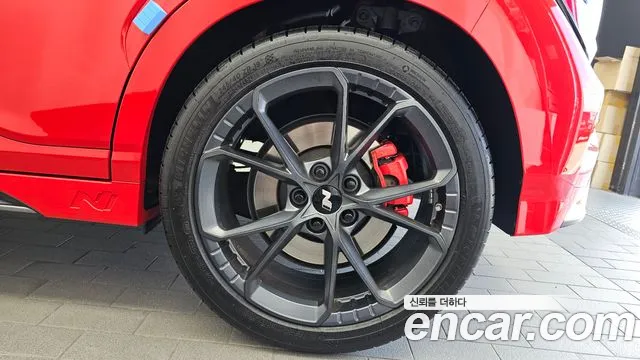Hyundai Kona Kona (New) — Фото автомобиля 20
