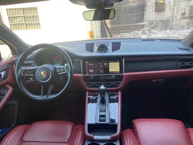 Porsche Macan — Фото автомобиля 6