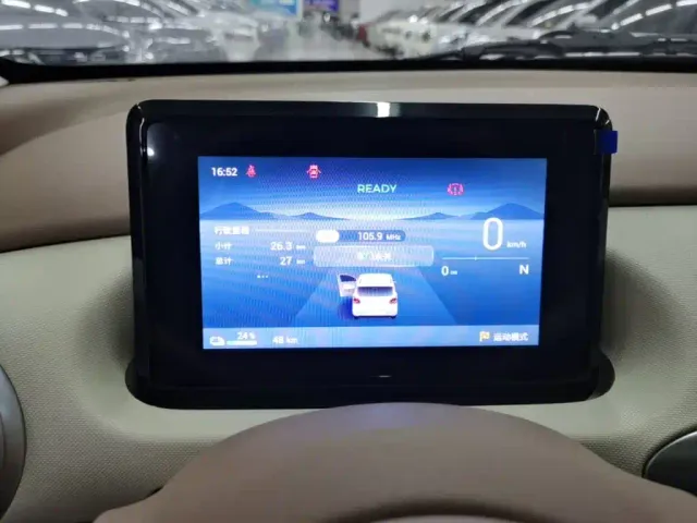 Wuling Hongguang Mini EV — Фото автомобиля 11