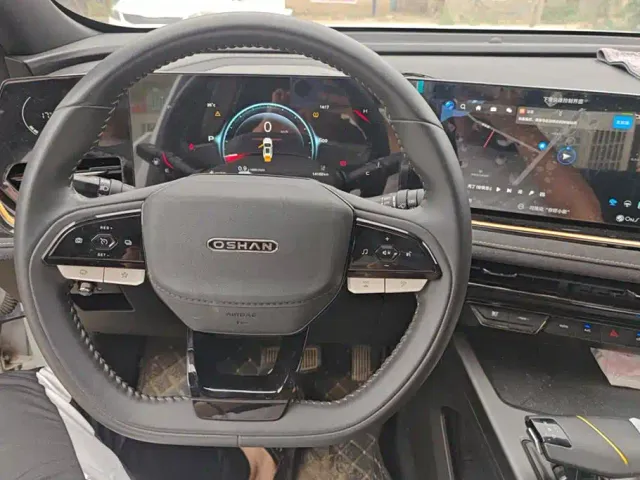 Changan X5 Plus — Фото автомобиля 15