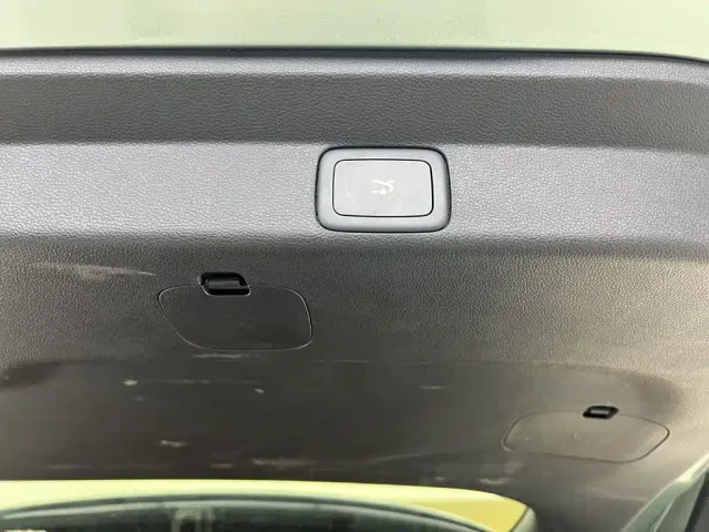 IM Motors LS8 — Фото автомобиля 8