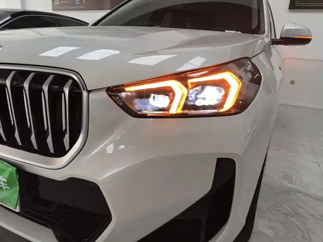 BMW X1 — Фото автомобиля 23