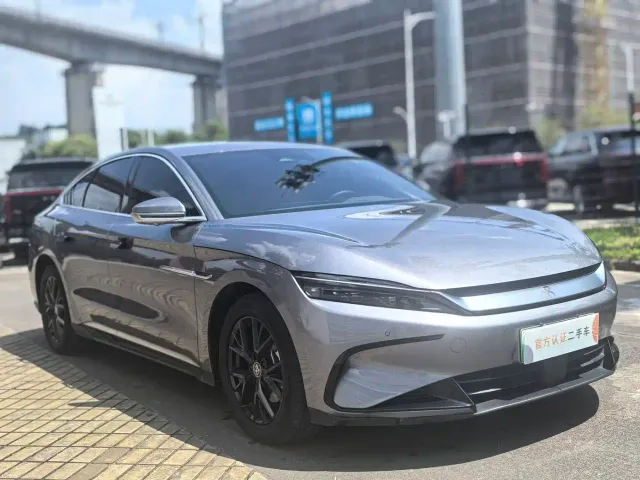 BYD Han — Фото автомобиля 3