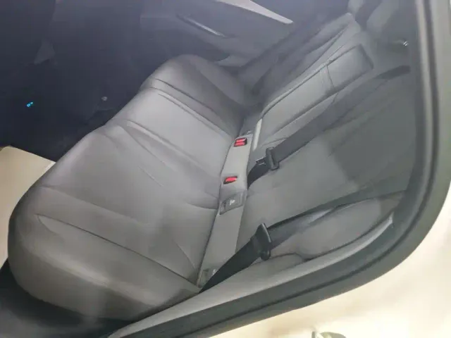 BYD Seal 07 DM-i — Фото автомобиля 16