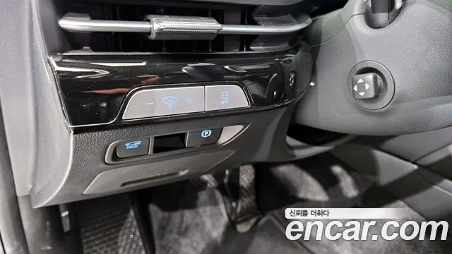 Genesis G80 Бензин 3.5 турбо AWD — Фото автомобиля 15