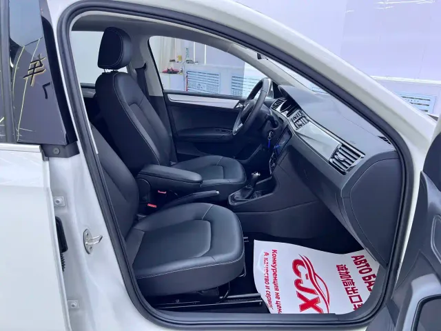 Škoda Rapid 2022 1.5L Automatic Comfort Edition — Фото автомобиля 17