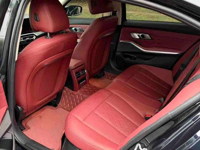 BMW 3 Series — Фото автомобиля 9