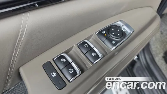Kia Carnival 4th Gen — Фото автомобиля 27