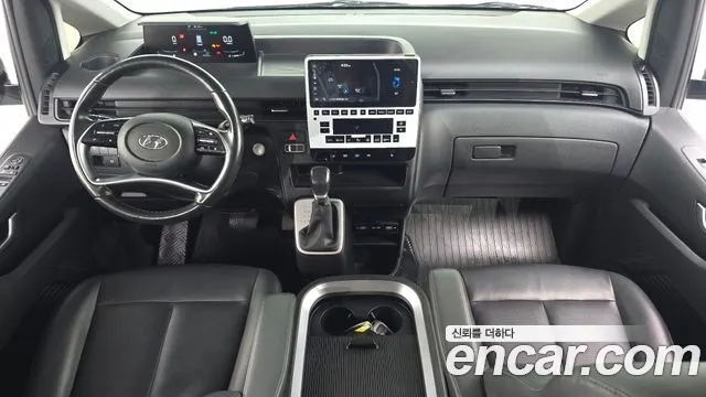 Hyundai Staria — Фото автомобиля 10