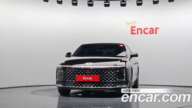 Hyundai Grandeur GN7 — Фото автомобиля 3