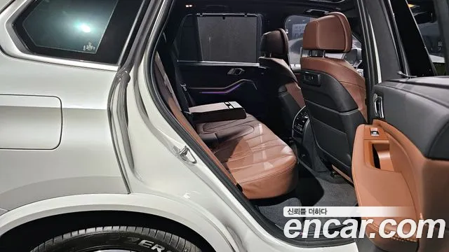 BMW X5 — Фото автомобиля 12