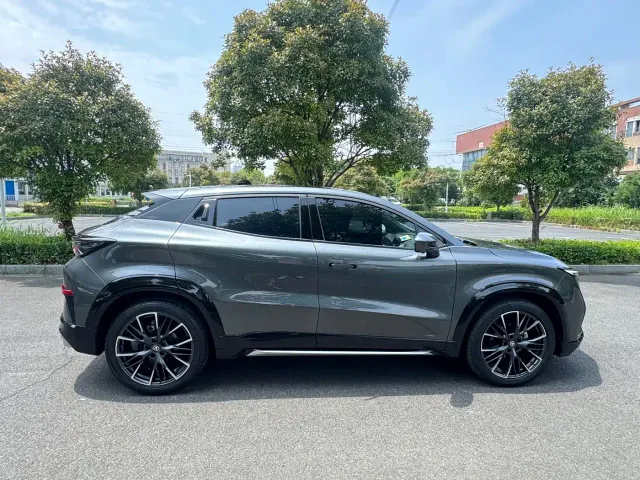 Changan UNI-T — Фото автомобиля 4