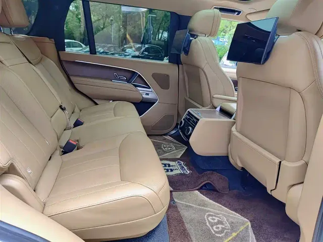 Land Rover Range Rover — Фото автомобиля 11