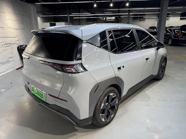 GAC Aion Y — Фото автомобиля 17