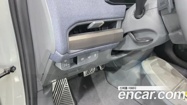 Kia EV3 — Фото автомобиля 26