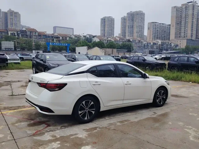 Nissan Sylphy — Фото автомобиля 4