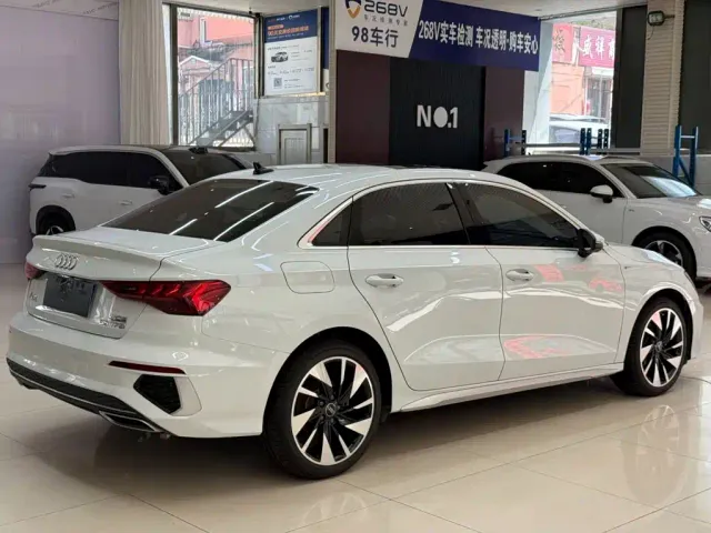 Audi A3 — Фото автомобиля 4
