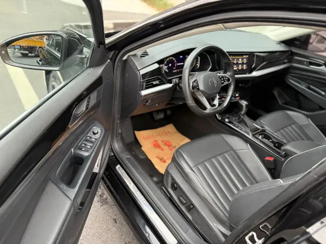 Volkswagen Passat — Фото автомобиля 8