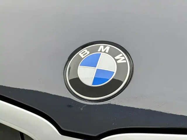 BMW 3 Series — Фото автомобиля 25
