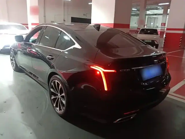 Cadillac CT5 — Фото автомобиля 4
