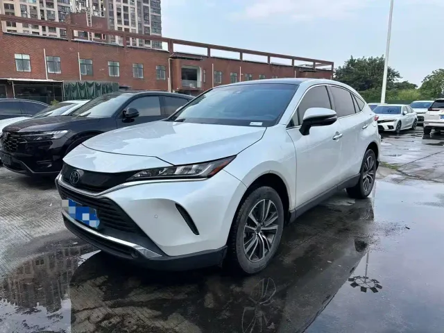 Фотография автомобиля — Toyota Harrier
