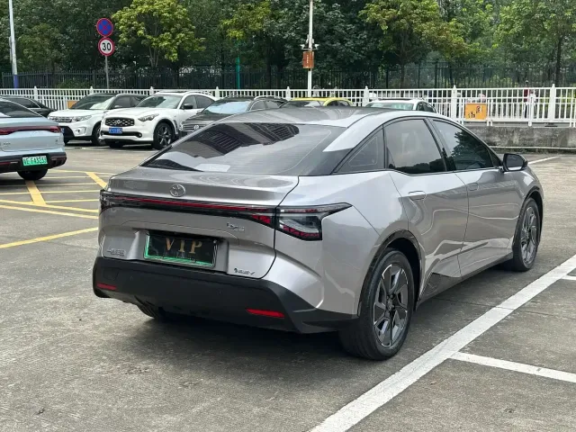 Toyota bZ3 — Фото автомобиля 28