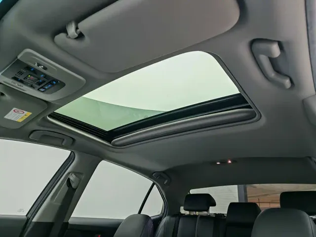 Toyota Camry — Фото автомобиля 13