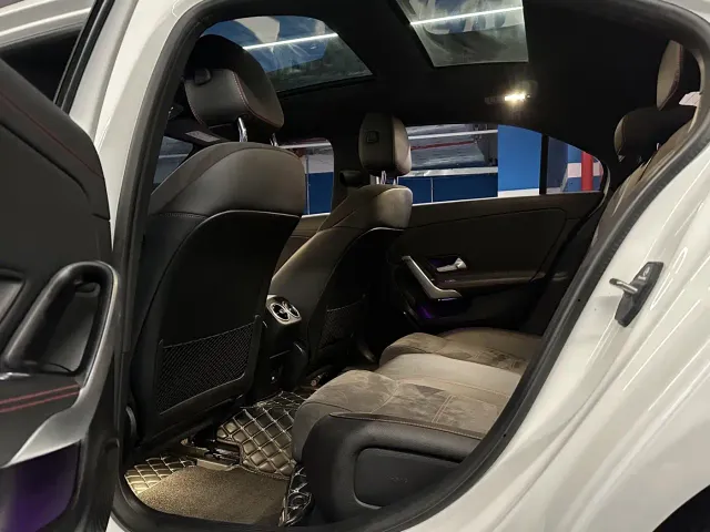 Mercedes-Benz A-Class — Фото автомобиля 9