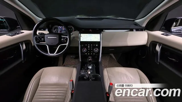 Land Rover Discovery Sport — Фото автомобиля 7