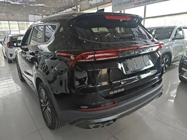 Jetour X70 Plus — Фото автомобиля 4